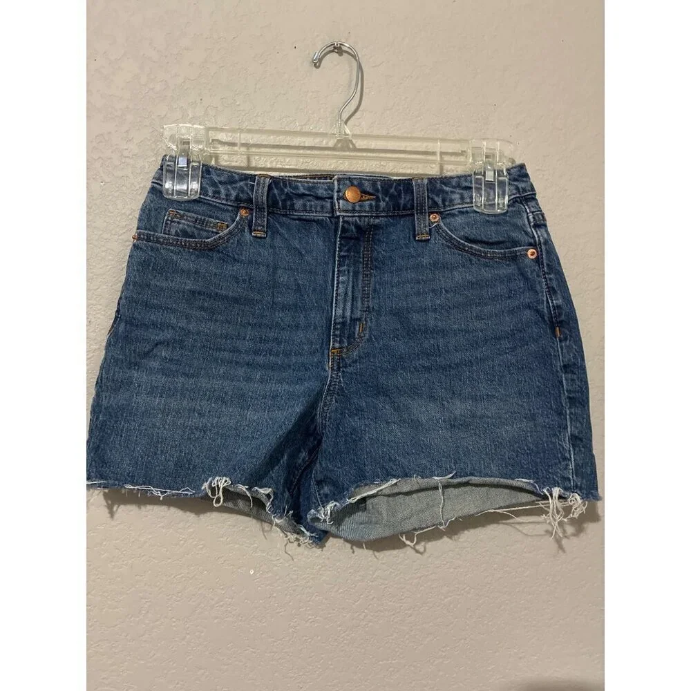 Universal Thread Denim Shorts Vintage Midi Size 6 Frayed Cutoff Distressed